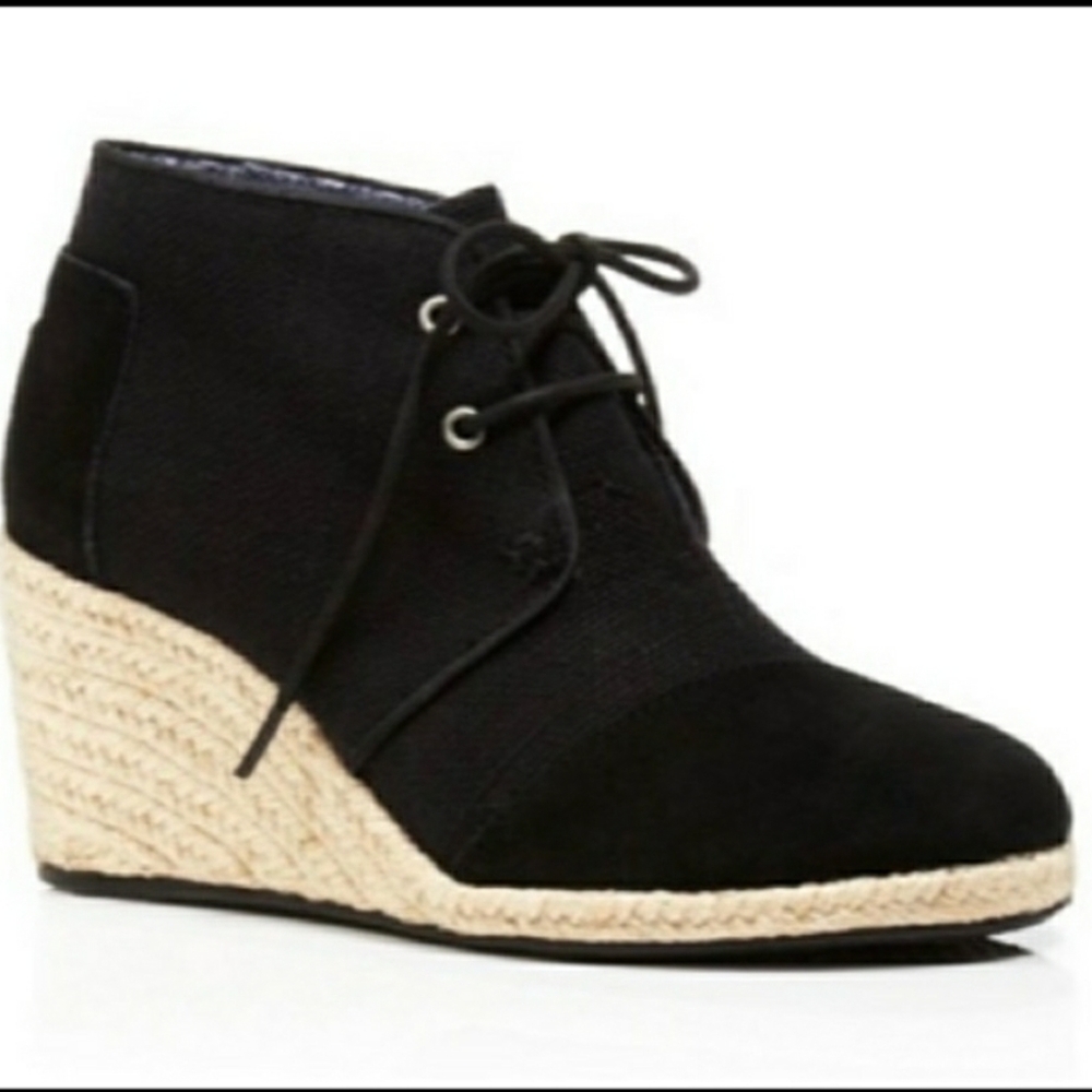 Toms Black Espadrille Wedge Shoe 11